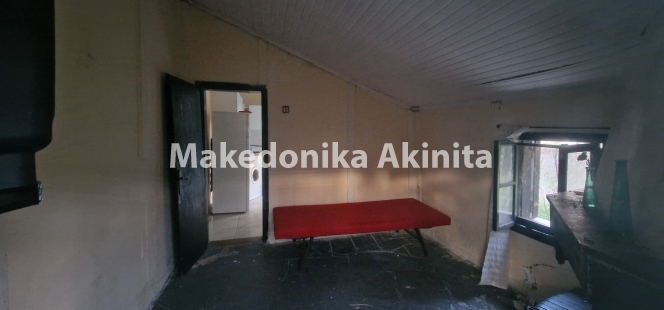 property-img